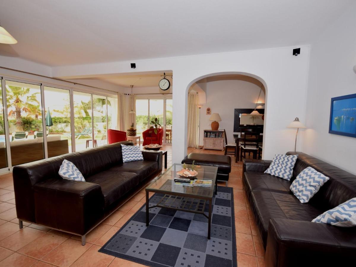 Fantastic Villa With Private Swimming Pool Αλμπουφέιρα Εξωτερικό φωτογραφία